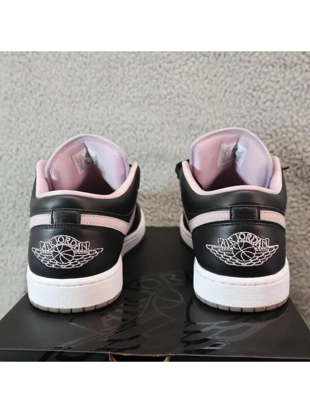 Jordan 1 Low SE Black Iced DV1309-051 Women 11.5 / Men 10